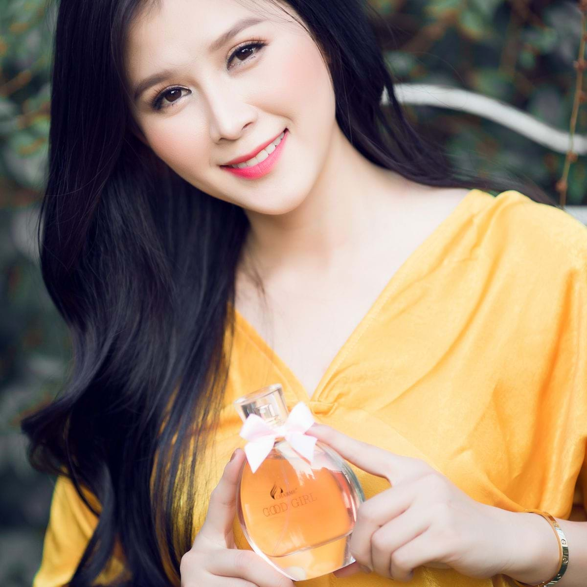 Good Girl hứa hẹn là một mùi hương đầy khiêu khích, gợi cảm giúp các nàng tỏa sáng giữa đám đông